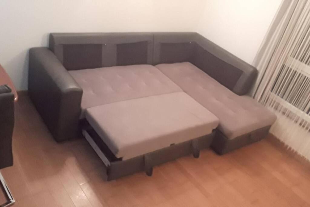 Apartman Franko - Uz Parking Πούλα Εξωτερικό φωτογραφία