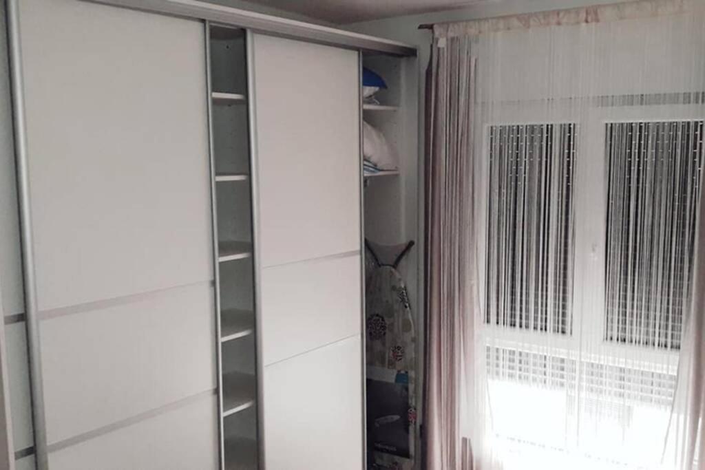 Apartman Franko - Uz Parking Πούλα Εξωτερικό φωτογραφία